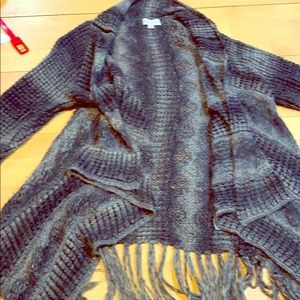 grey and black sweater